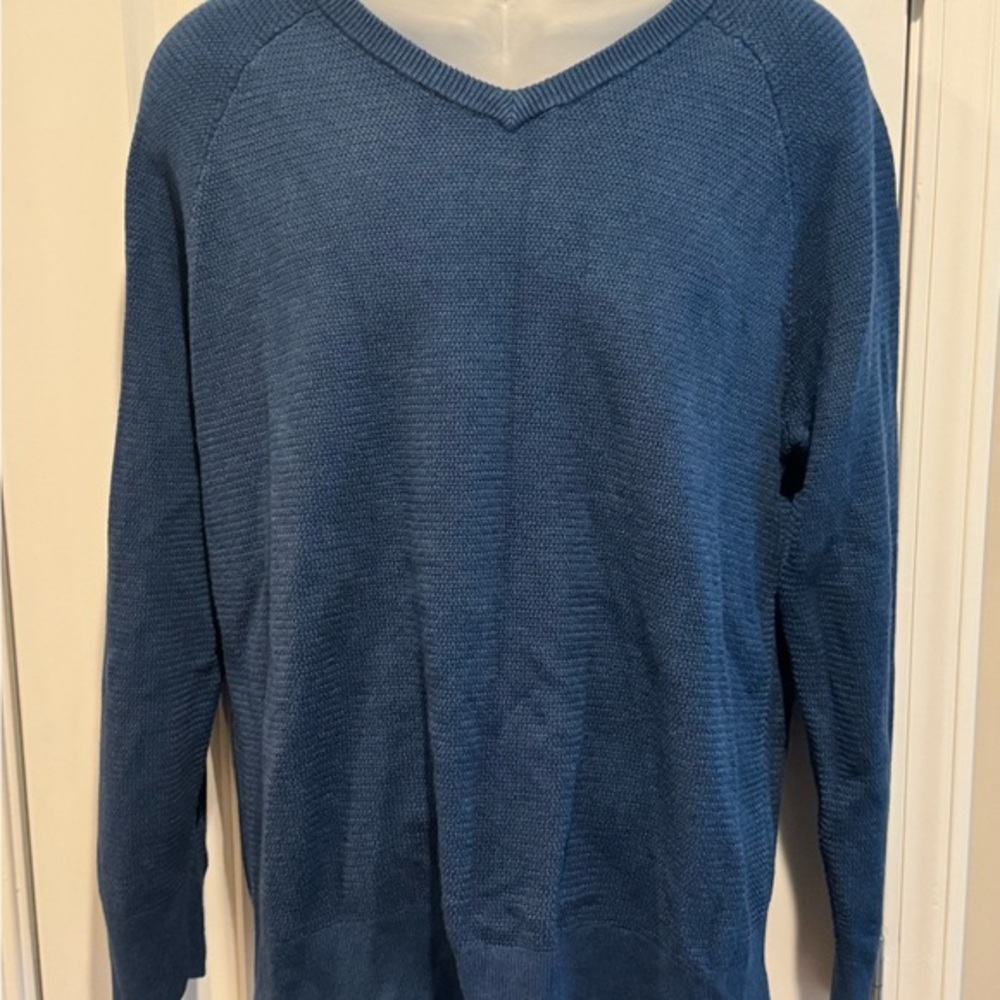 Men's Lucky Brand Blue Sweater Large